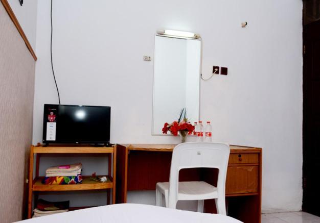 Fortuna Guest House Γιογκιακάρτα Εξωτερικό φωτογραφία